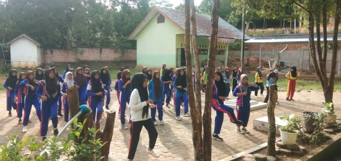 Senam Kesehatan Sabtu di MTsN 8 Batanghari Berlangsung Meriah