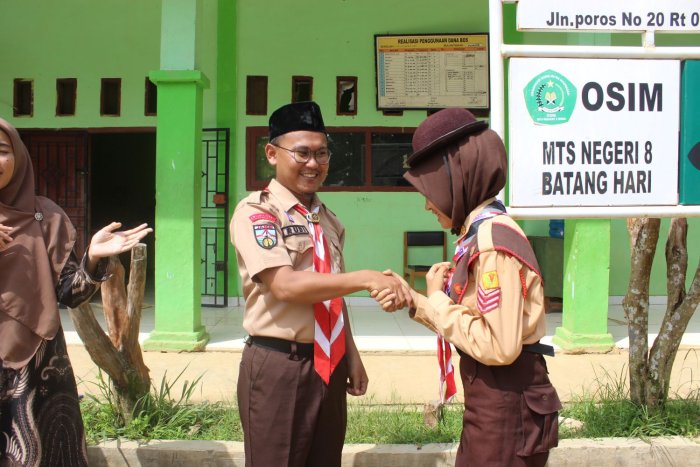 Siswi Berprestasi Syazwani Jadi Sorotan