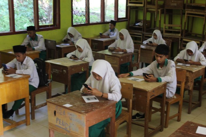 MTsN 8 Batang Hari Sukses Gelar Ulangan Harian IPS