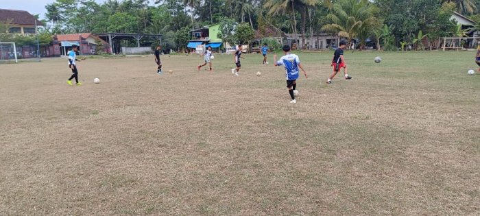 Strategi Efektif dalam Pembelajaran Sepak Bola