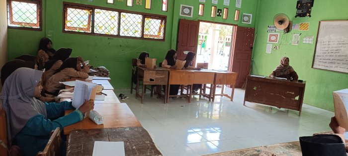 Siswa MTsN 8 Batang Hari Pelajari Konsep Diri Bersama Ranti Handayani