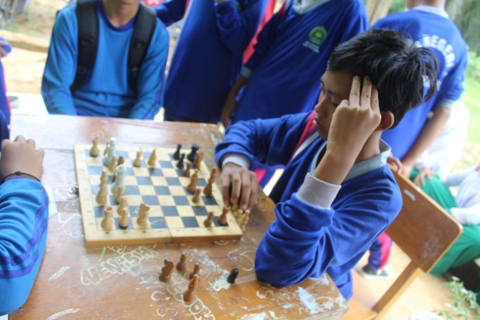 Asah Otak, Siswa MTsN 8 Batanghari Gelar Latihan Catur Intensif BATANGHARI