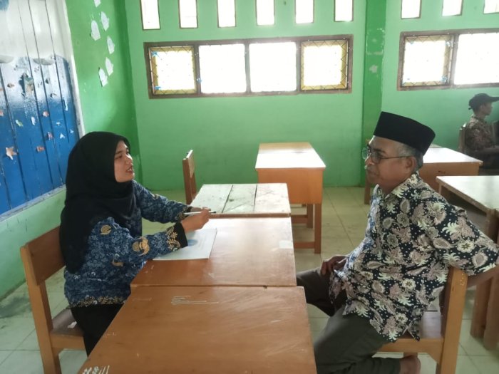 Guru BK Panggil Wali Murid Sebelum Pembagian Rapor