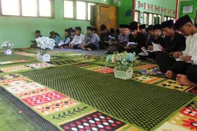 MTsN 8 Batang Hari Ikuti Lomba Voli HUT MTsN 8 Batang Hari Ikuti Lomba Voli HUT