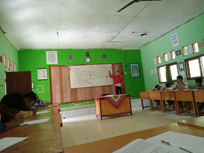 Pembelajaran Menarik Konsep Rasio di Kelas 7.1 MTsN 8 Batang Hari Bersama Samsu Hajat, S.Pd.