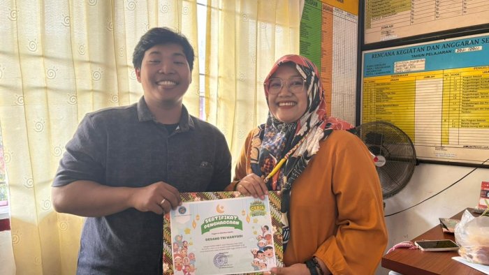 Guru MTsN 8 Batang Hari menjadi narasumber di SDN 33 Penyengat olak