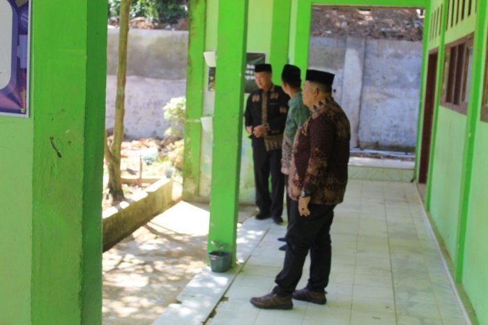 MTsN 8 Batang Hari Terima Kunjungan Kemenag Kabupaten