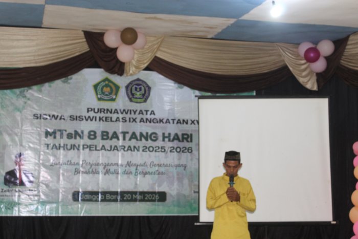 Penuh Haru dan Harapan, MTsN 8 Batang Hari Gelar Acara Pelepasan Siswa-Siswi Kelas IX Penuh Haru dan Harapan, MTsN 8 Batang Hari Gelar Acara Pelepasan Siswa-Siswi Kelas IX