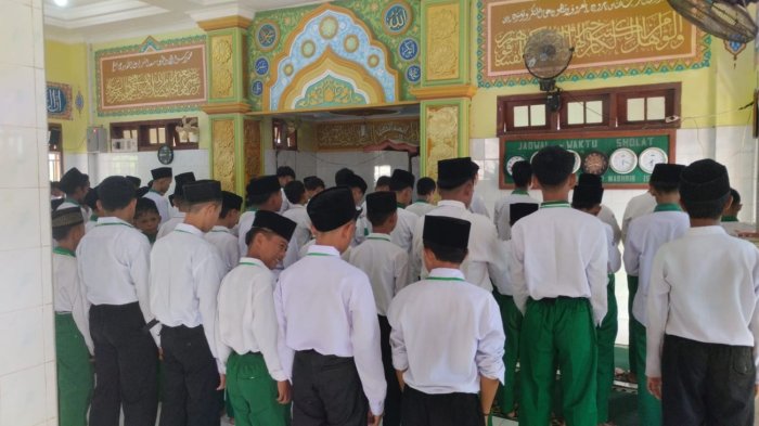 MTsN 8 Batang Hari Gelar Sholat Dhuha Berjamaah, Dukung Pembentukan Karakter Siswa