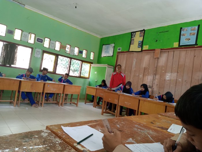 Siswa MTsN 8 Batang Hari Kuasai Rasio Ekuivalen