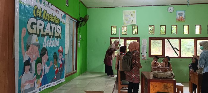 MTsNegeri 8 Batang Hari Gelar Pemeriksaan Kesehatan Gratis bagi Siswa Kelas 7