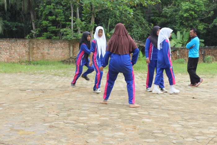 Classmeeting Seru di MTsN 8 Batang Hari: Kelas 8.1 Adu Strategi dalam Gerobak Sodor