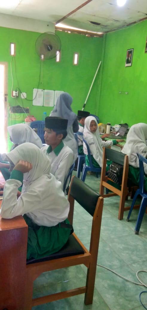 Hari Pertama ANBK 2025 Terkendala Server dan Listrik Padam