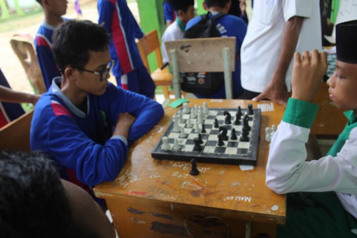 Pihak madrasah pun menyambut positif kebiasaan produktif Pihak madrasah pun menyambut positif kebiasaan produktif